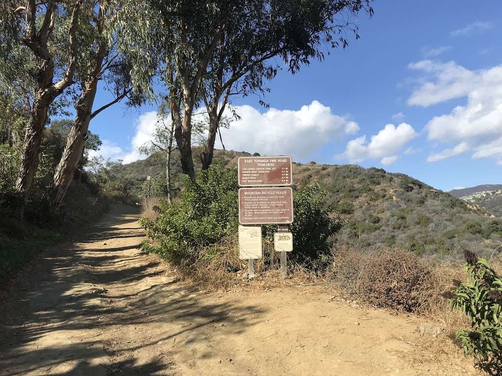 Paseo Miramar Trailhead | 865 Vista Pacifica St, Pacific Palisades, CA 90272