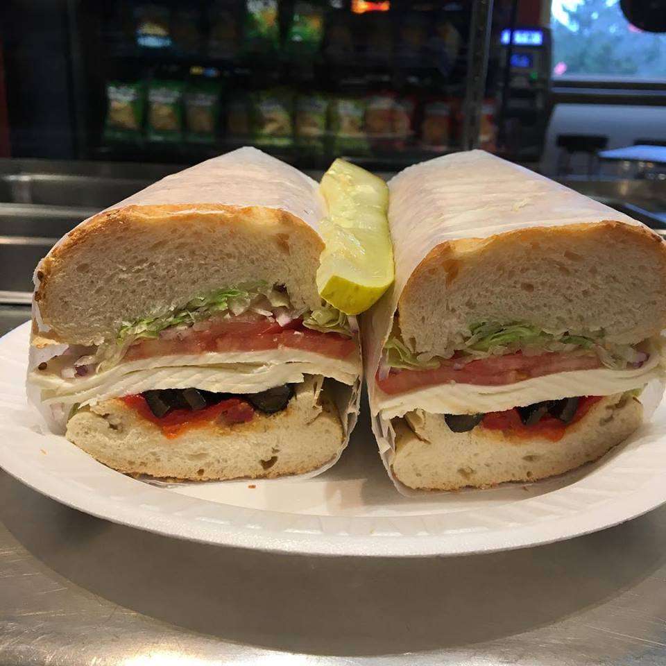 Matsons Deli & Cafe | 5512, 538 Temple Hill Rd, New Windsor, NY 12553, USA | Phone: (845) 568-3354