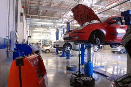 Ayas Auto Repair | 2104 W 43rd St, Houston, TX 77018, USA | Phone: (713) 956-6830