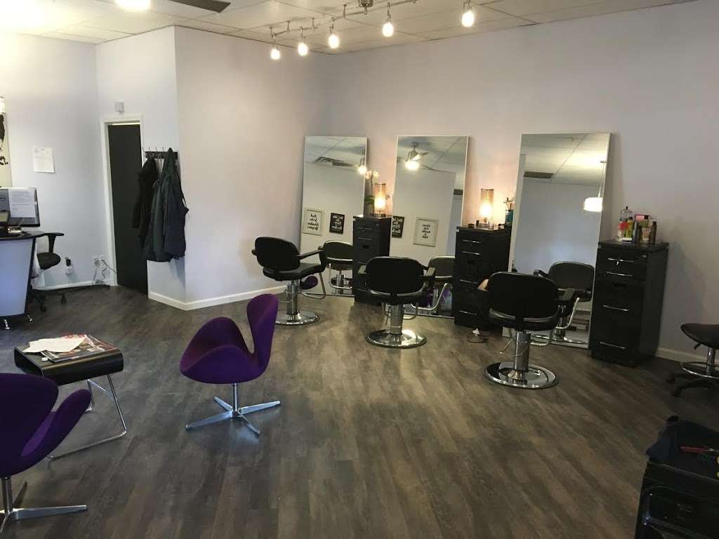 Salon Valencia | 11 Village Row, New Hope, PA 18938 | Phone: (215) 862-9244