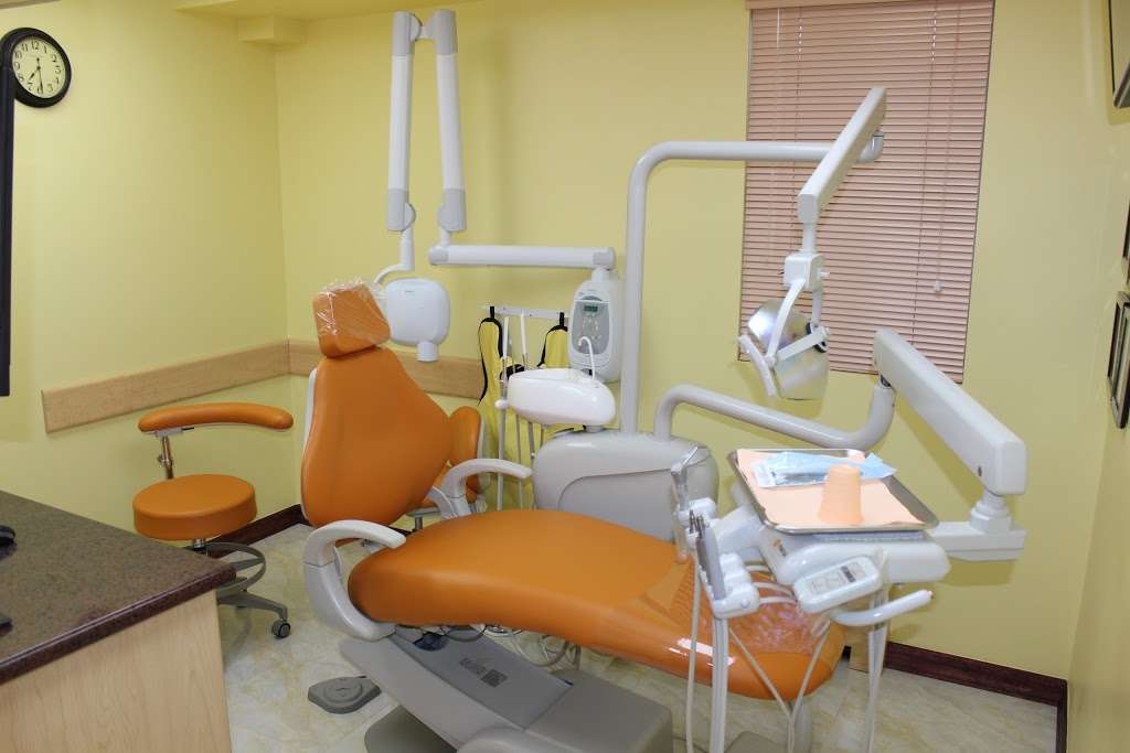 Bright White Dental of Brooklyn | 3071 Avenue U, Brooklyn, NY 11229, USA | Phone: (718) 736-0123