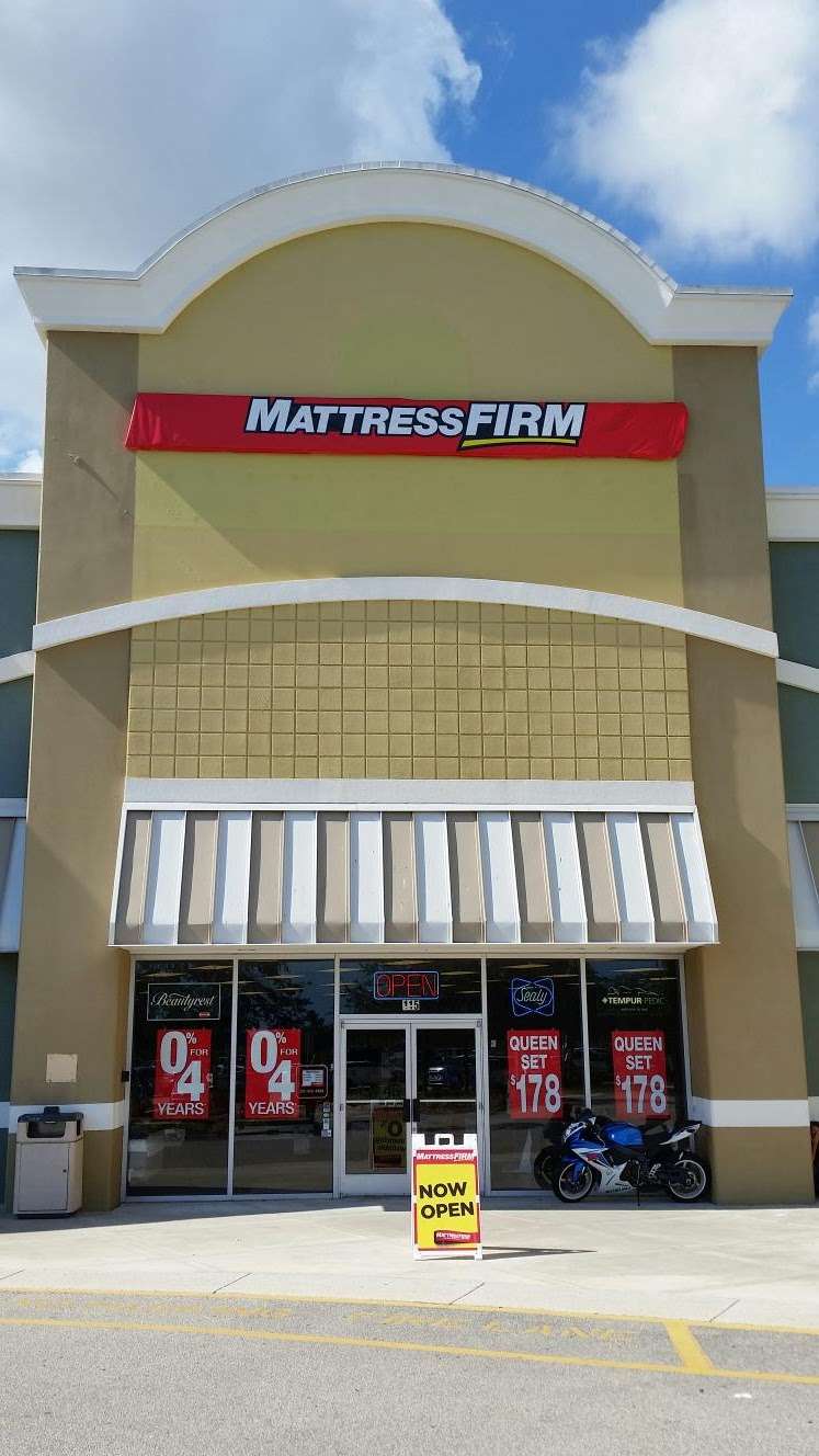 Mattress Firm The Shoppes at Lake Andrew | 7201 Shoppes Dr Unit 115, Melbourne, FL 32940, USA | Phone: (321) 433-3304