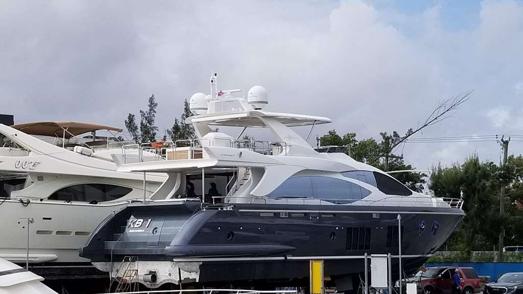 Jones Boat Yard Inc | 3399 NW S River Dr, Miami, FL 33142, USA | Phone: (305) 635-0891