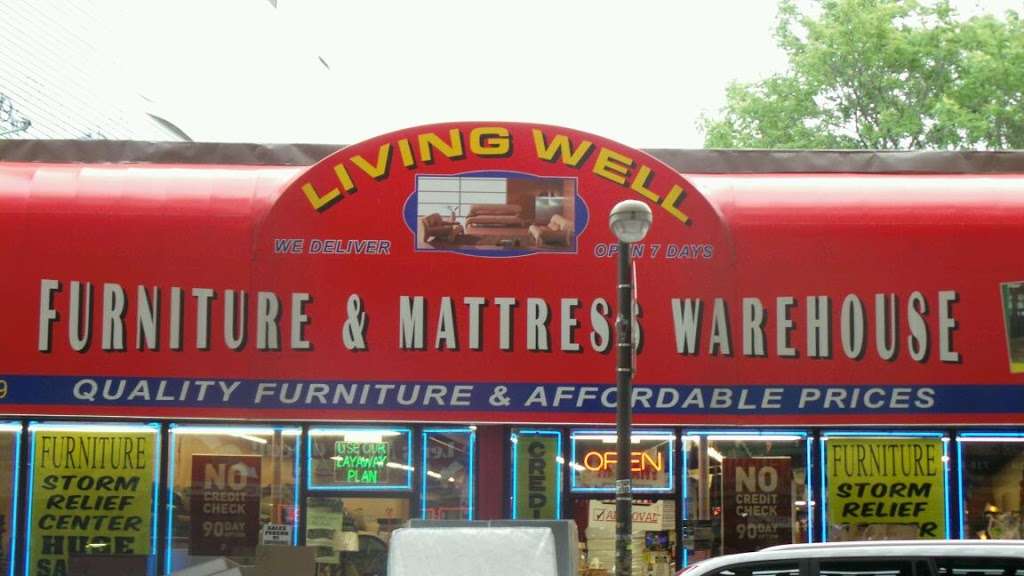Living Well Furniture | 116-12 Jamaica Ave, Richmond Hill, NY 11418, USA | Phone: (718) 850-0169