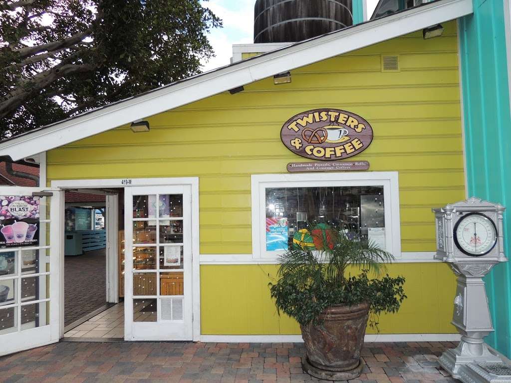 Twisters & Coffee | 419 Shoreline Village Dr, Long Beach, CA 90802, USA | Phone: (562) 495-1060