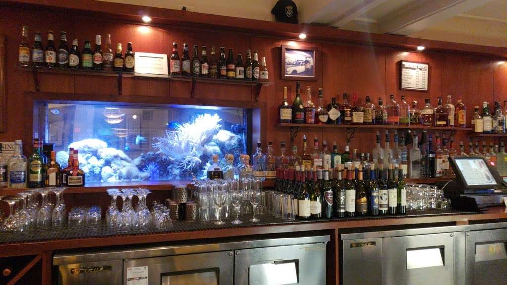 Pier 29 Restaurant & Bar | 1148 Ballena Blvd, Alameda, CA 94501, United States | Phone: (510) 865-5088