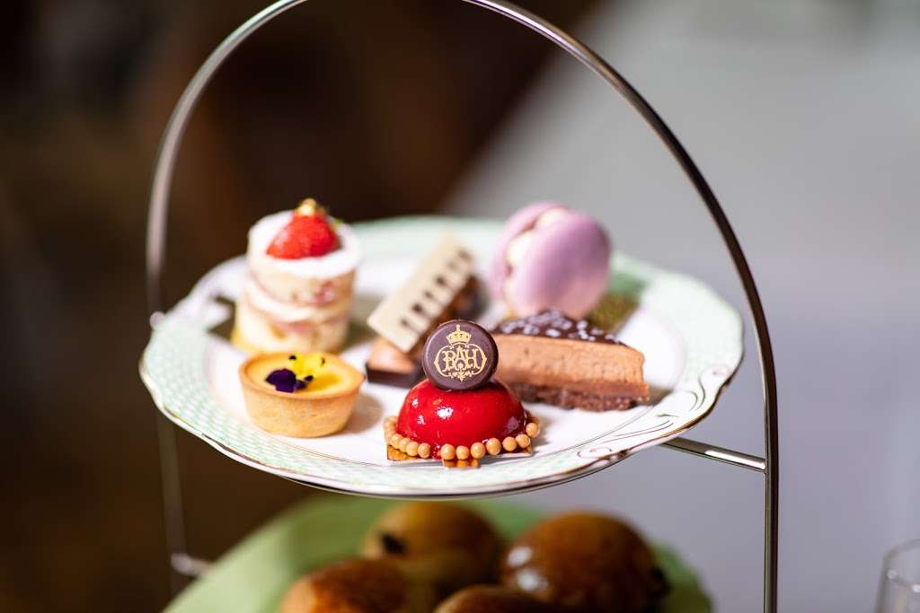 Afternoon Tea at Royal Albert Hall | Verdi Restaurant, Royal Albert Hall, Kensington Gore, Kensington, London SW7 2AP, UK | Phone: 020 7589 8212