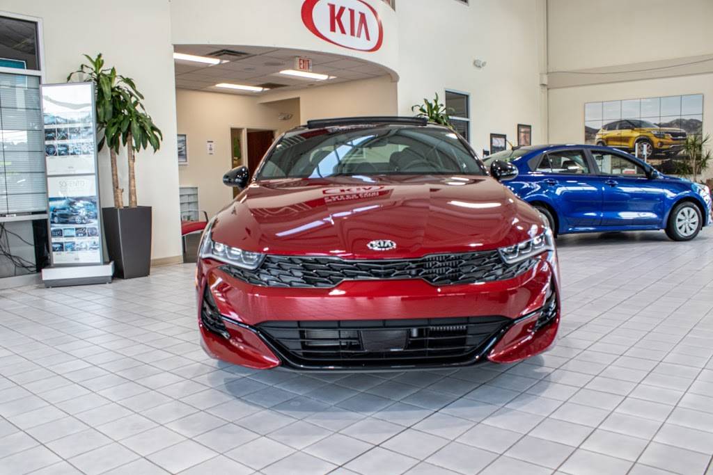 Superior Kia | 260 W Mitchell Ave, Cincinnati, OH 45232, USA | Phone: (513) 541-3300