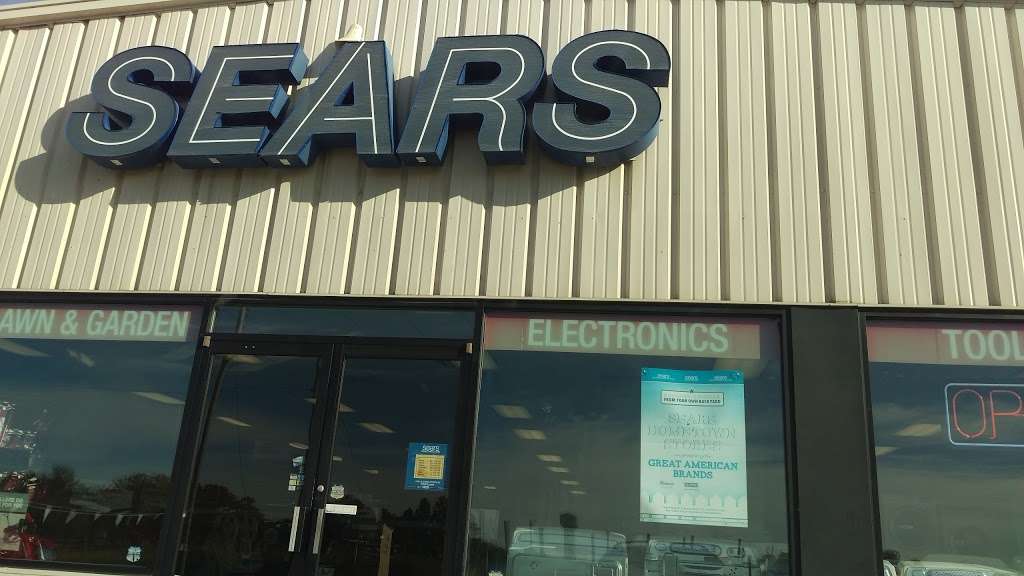 Sears Hometown Store | 743 Gaines Dr, Clinton, MO 64735, USA | Phone: (660) 885-7117