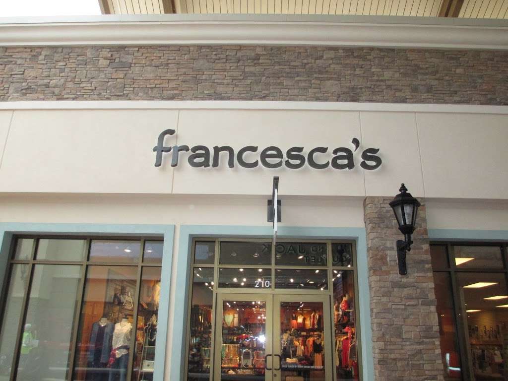 francescas | 5410 New Fashion Way Suite 210, Charlotte, NC 28278, USA | Phone: (704) 583-0222