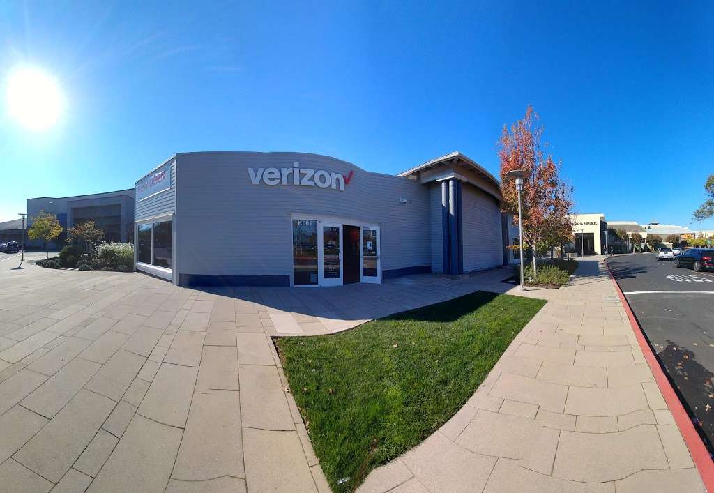 Verizon | 1500 Redwood Hwy Suite K001, Corte Madera, CA 94925 | Phone: (415) 924-9084