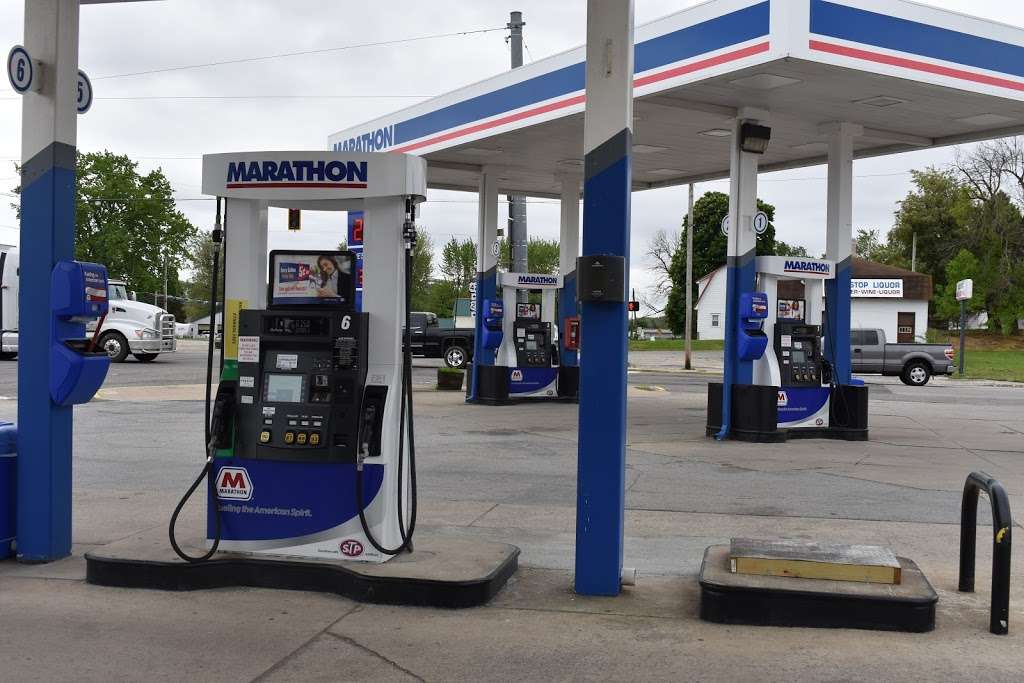 Marathon Gas | 105 W 2nd St, Reynolds, IN 47980, USA | Phone: (219) 984-5588