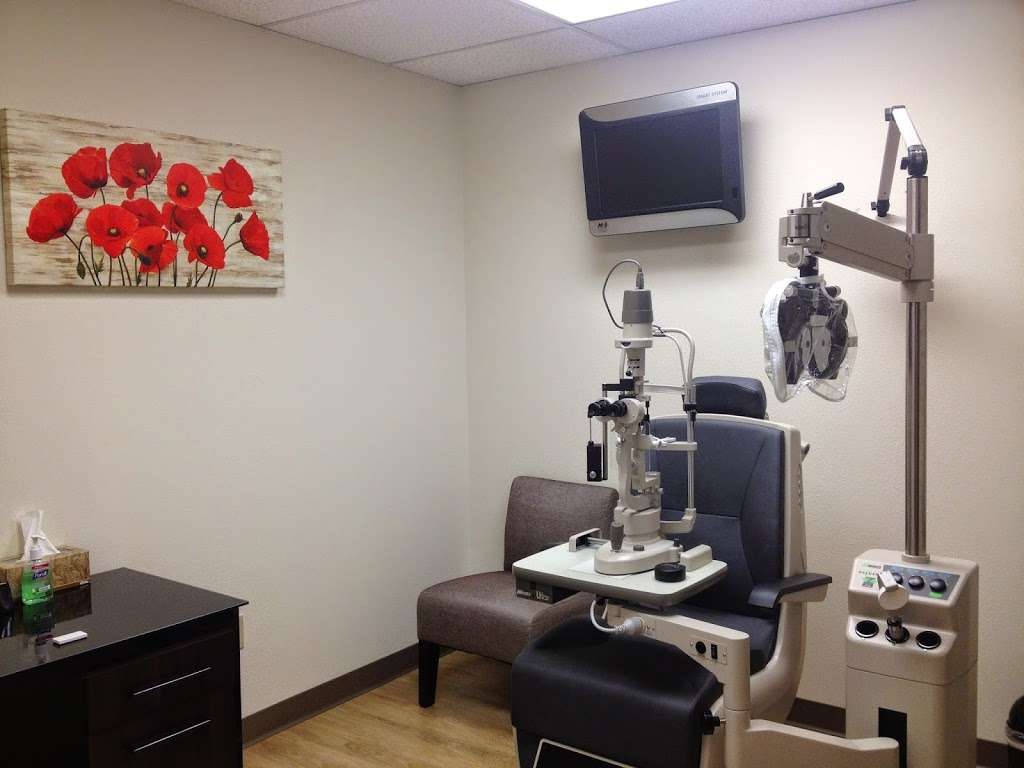 Eva-Marie Chong, MD: Ophthalmologist, Phoenix Eye Group | 10250 N 92nd St #105, Scottsdale, AZ 85258, USA | Phone: (480) 237-3799