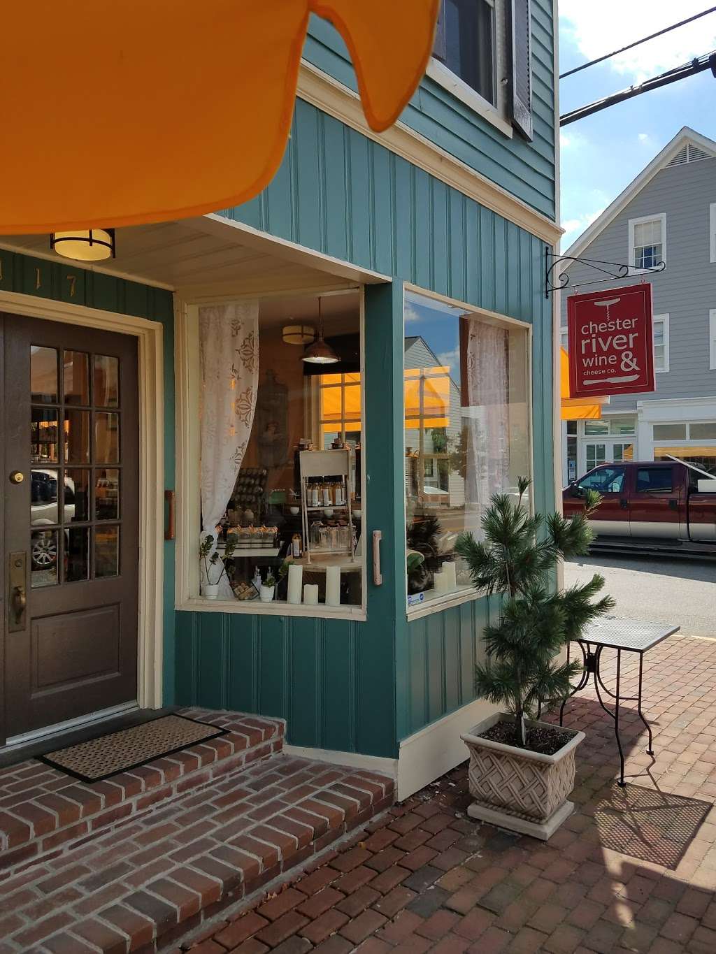 Chester River Wine & Cheese Co. | 117 S Cross St, Chestertown, MD 21620, USA | Phone: (443) 282-0220