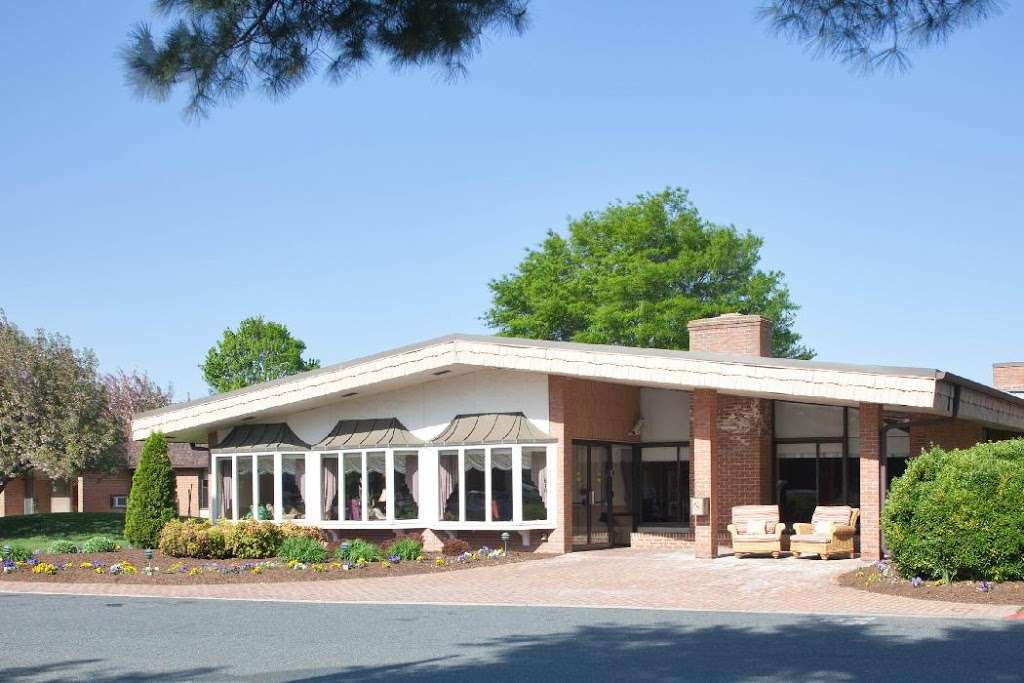 The Pines | 610 Dutchmans Ln, Easton, MD 21601 | Phone: (410) 822-4000