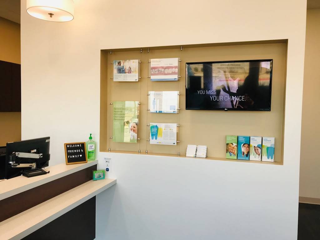 Grand Prairie Modern Dentistry | 1215 Arkansas Ln Ste 100, Grand Prairie, TX 75052, USA | Phone: (469) 701-2344