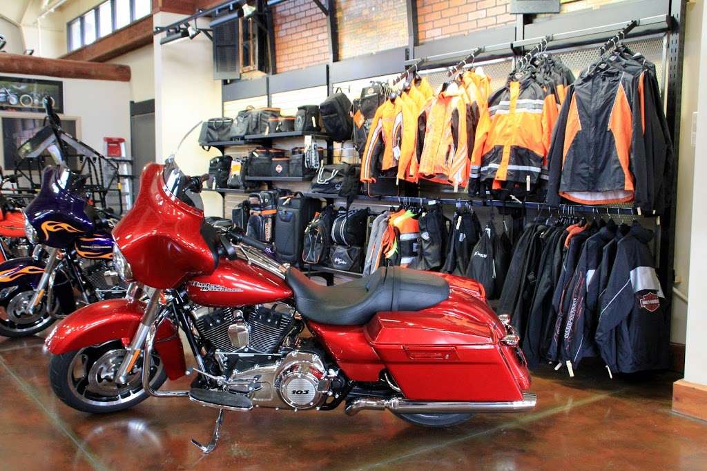 Thunder Mountain Harley-Davidson | 4250 Byrd Dr, Loveland, CO 80538, USA | Phone: (866) 646-6296