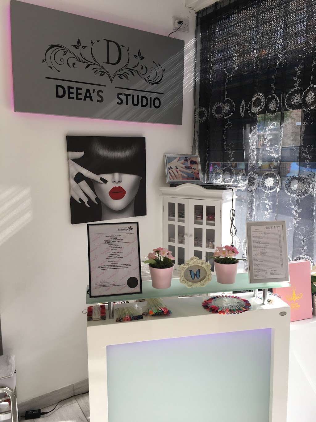 Deea’s Studio | 170 High Rd, Woodford, Woodford Green IG8 9EF, UK | Phone: 07477 416661