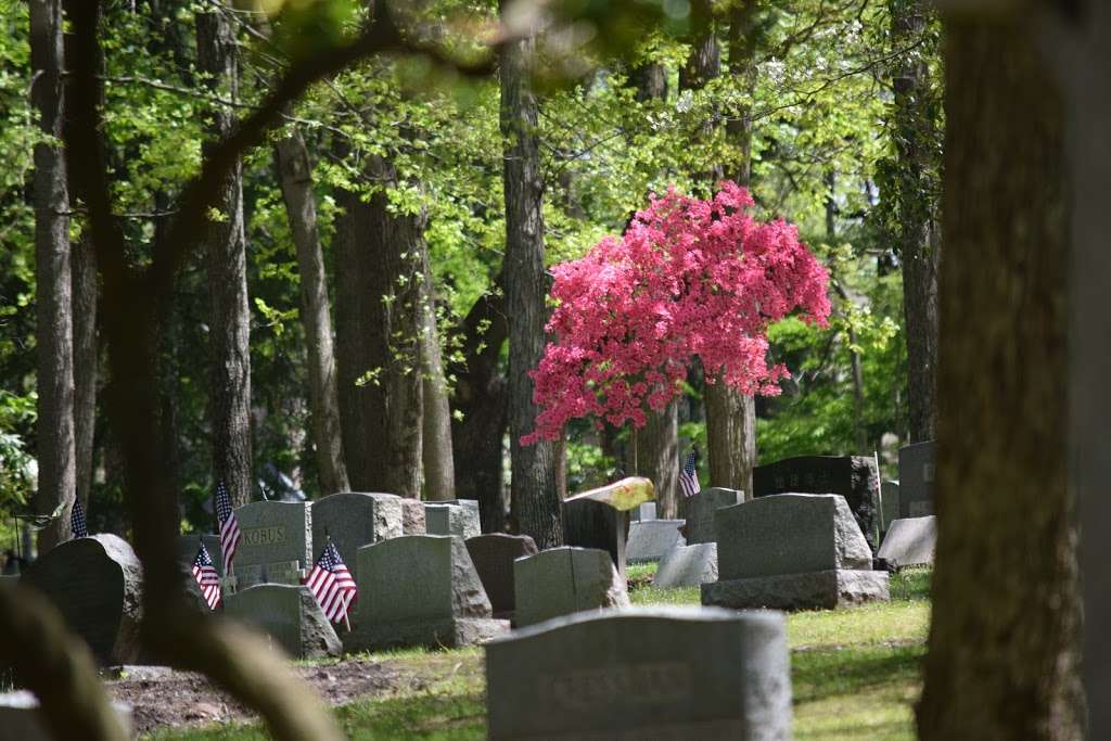 Washington Memorial Chapel Cemetery | King of Prussia, PA 19406 | Phone: (610) 783-0120