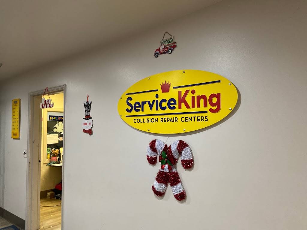 Service King Collision Downtown Nashville | 200 Main St, Nashville, TN 37213, USA | Phone: (615) 726-3220