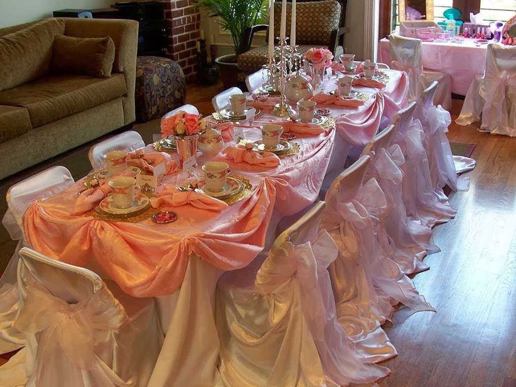 Fantasy Celebrations Princess Tea Parties | 3309 Redwood Grove St, Pearland, TX 77581 | Phone: (281) 460-5400