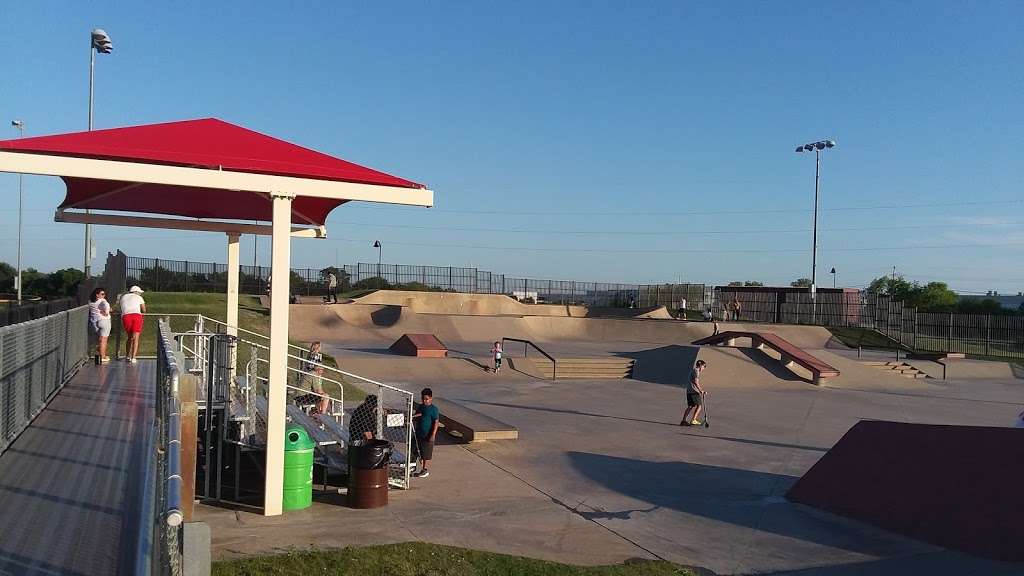 Skate Park - Toyota of Lewisville Railroad Park | 1301 S Railroad St, Lewisville, TX 75057, USA | Phone: (972) 219-3550