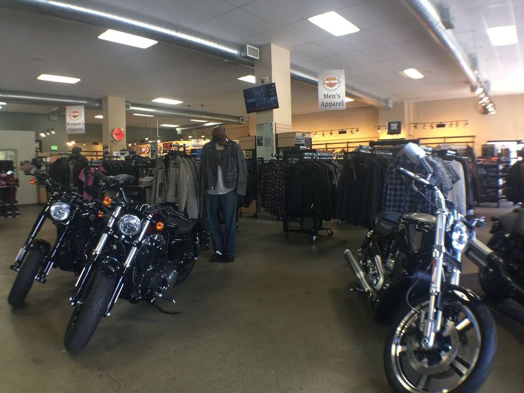 Sun Harley-Davidson | 8858 Pearl St, Denver, CO 80229, USA | Phone: (303) 287-7567