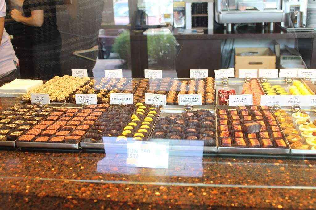 Chocolate Museum & Cafe | 11701 International Dr suite 400, Orlando, FL 32821, USA | Phone: (407) 778-4871