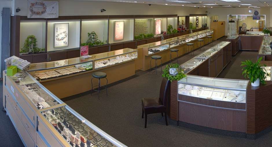 Block Jewelers | 149 Baltimore Pike, Springfield, PA 19064, USA | Phone: (610) 544-8300