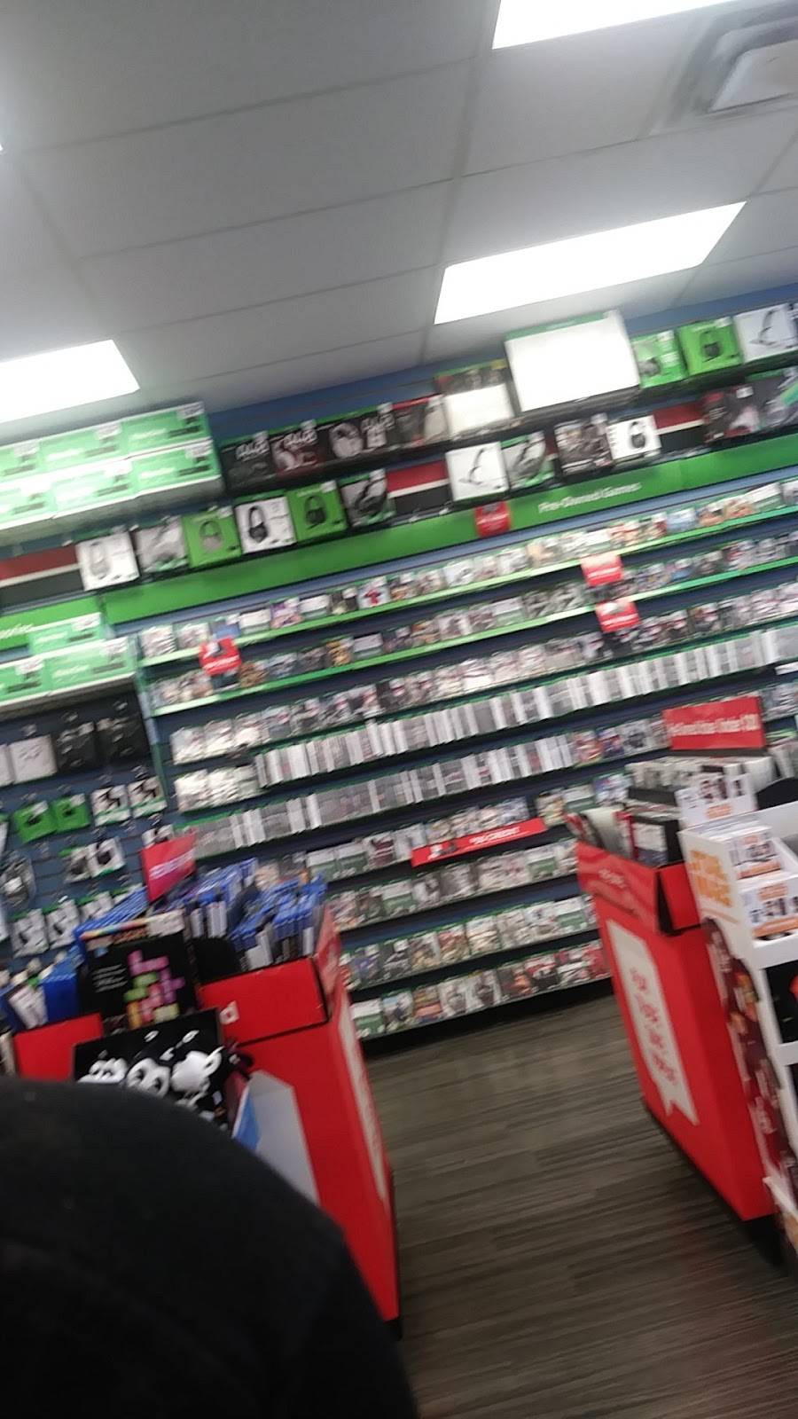 GameStop | 2570 S Broadway #112, Wichita, KS 67216, USA | Phone: (316) 266-4307