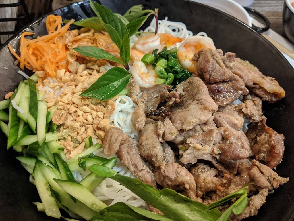 Pho 101 | 8031 Edinger Ave, Westminster, CA 92683, USA | Phone: (714) 375-3330