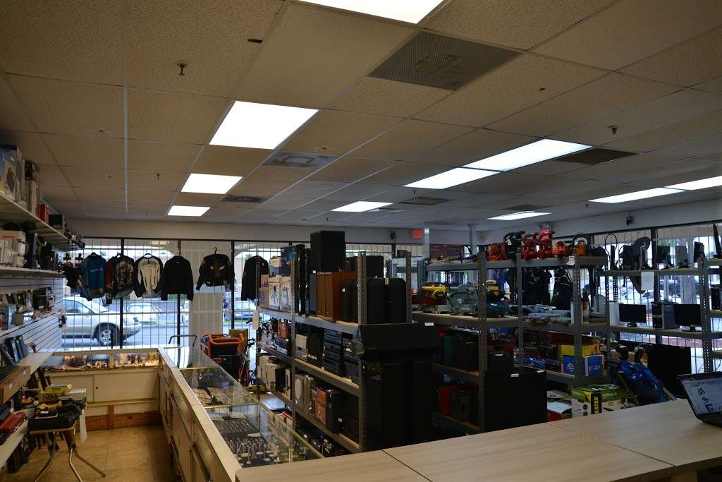 Gold Pawn City | South Wind Plaza, 5335 N Military Trl, West Palm Beach, FL 33407 | Phone: (561) 683-5040