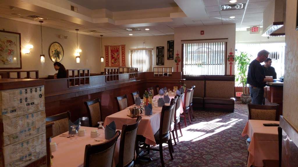 Jade Garden | 1650 Limekiln Pike, Dresher, PA 19025, USA | Phone: (215) 542-3890