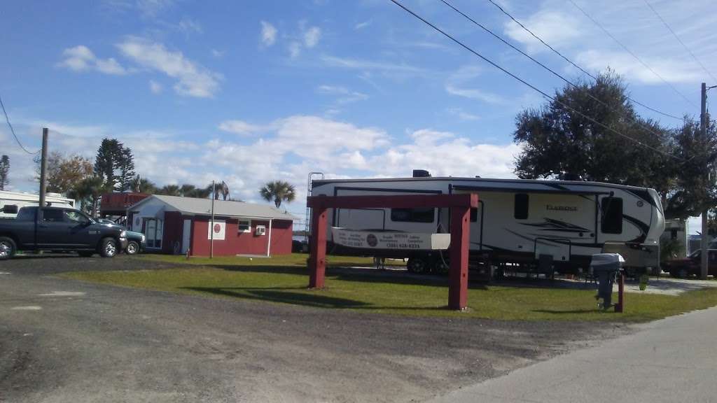 Lathroms Landing RV Park | 359 River Rd, Oak Hill, FL 32759, USA | Phone: (386) 428-8224