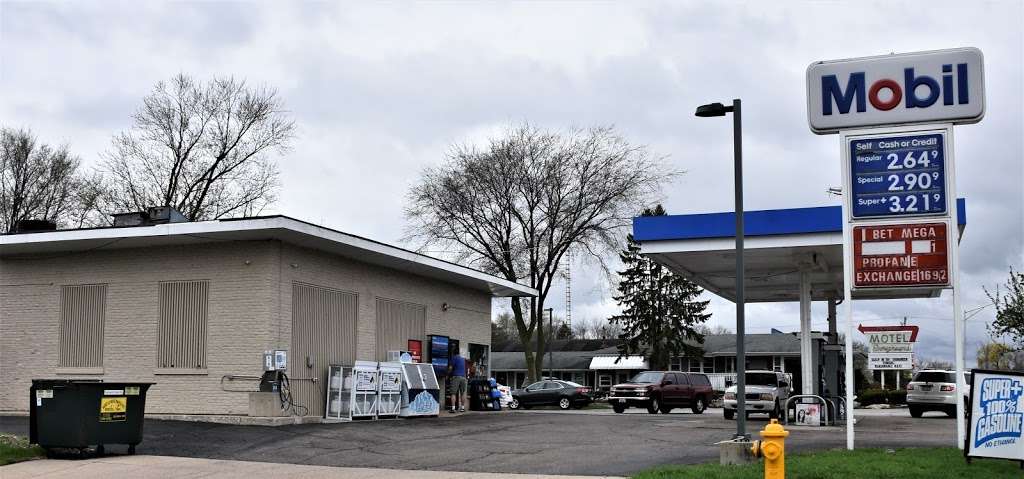 Mobil | 746 Geneva St, Delavan, WI 53115, USA | Phone: (262) 728-6272