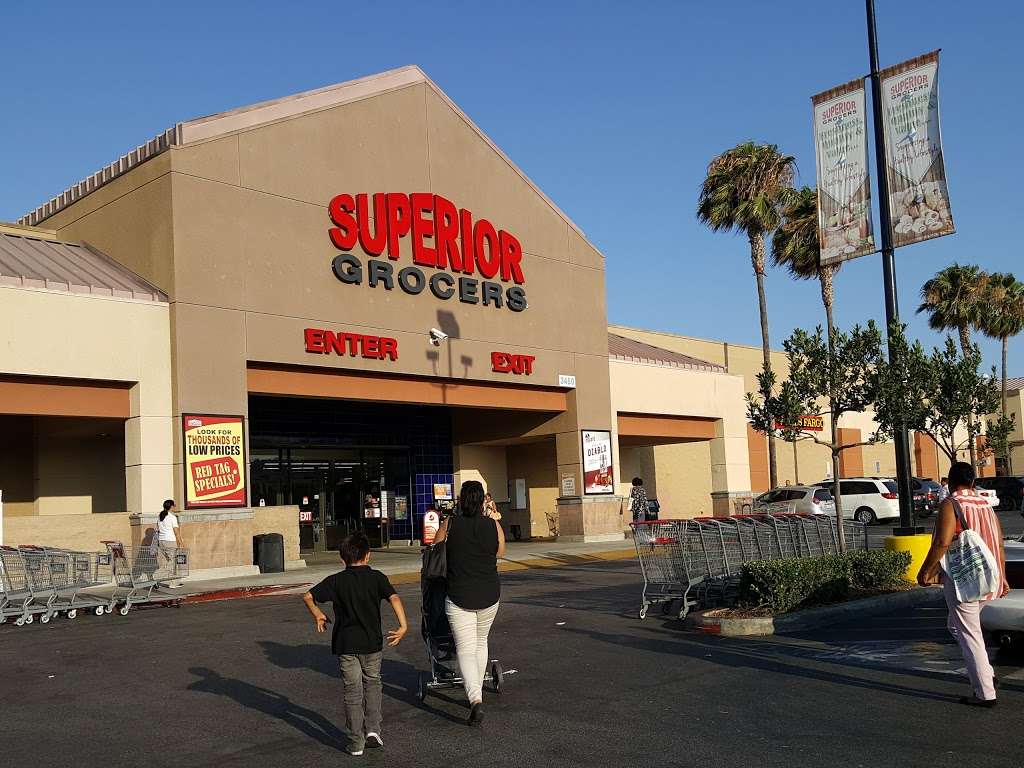 Superior Grocers | 3480 South La Brea Ave, Los Angeles, CA 90016, USA | Phone: (323) 294-4309