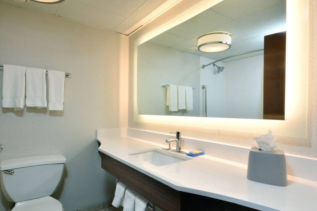 Holiday Inn Express Durham | 2516 Guess Rd, Durham, NC 27705, USA | Phone: (919) 313-3244
