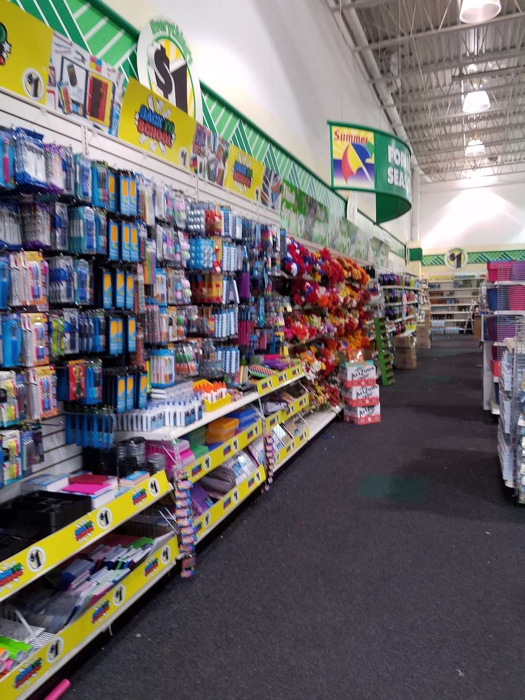 Dollar Tree | 2514 Mount Holly Rd Store, #9, Burlington, NJ 08016, USA | Phone: (609) 387-7040