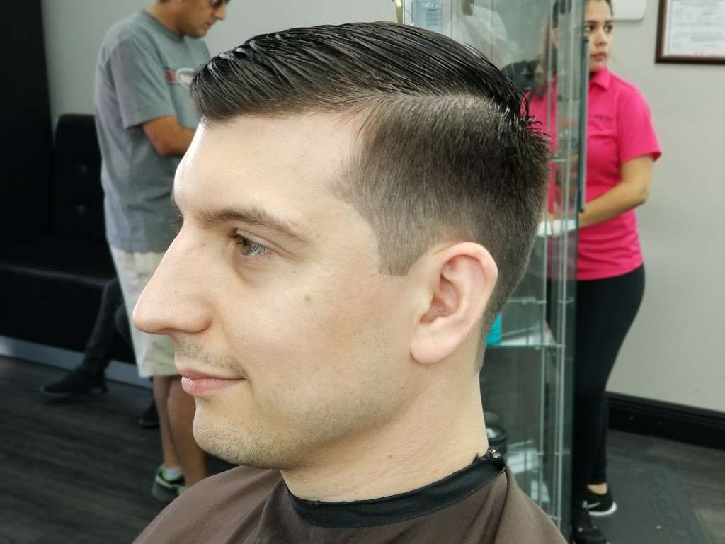 Gentlemens Cutz Hialeah | 2474 W 60th St, Hialeah, FL 33016, USA | Phone: (305) 801-0431