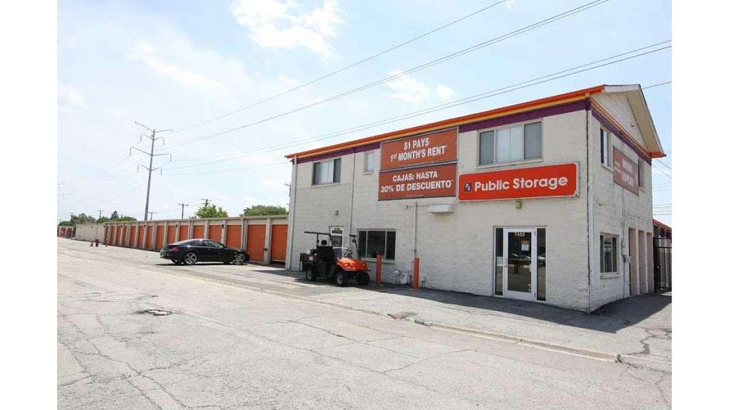 Public Storage | 7455 S Pulaski Rd, Chicago, IL 60629, USA | Phone: (773) 492-2021