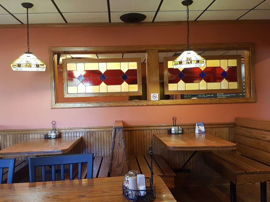 Pizza King | 1005 N Lincoln St, Greensburg, IN 47240, USA | Phone: (812) 663-7677