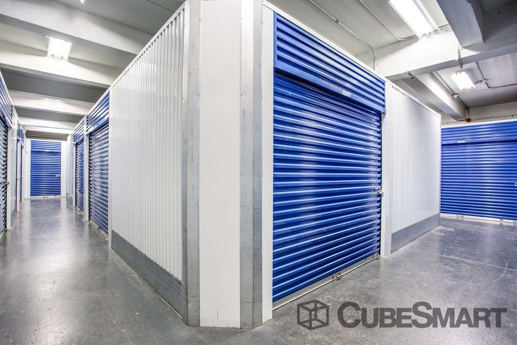 CubeSmart Self Storage | 138-54 94th Ave, Jamaica, NY 11435, USA | Phone: (718) 658-8513