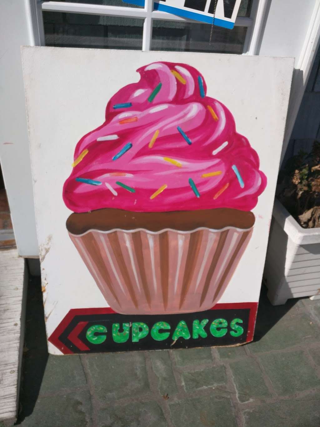 Missys Cupcake Creations | 3900 W Channel Islands Blvd, Oxnard, CA 93035, USA | Phone: (805) 382-4852