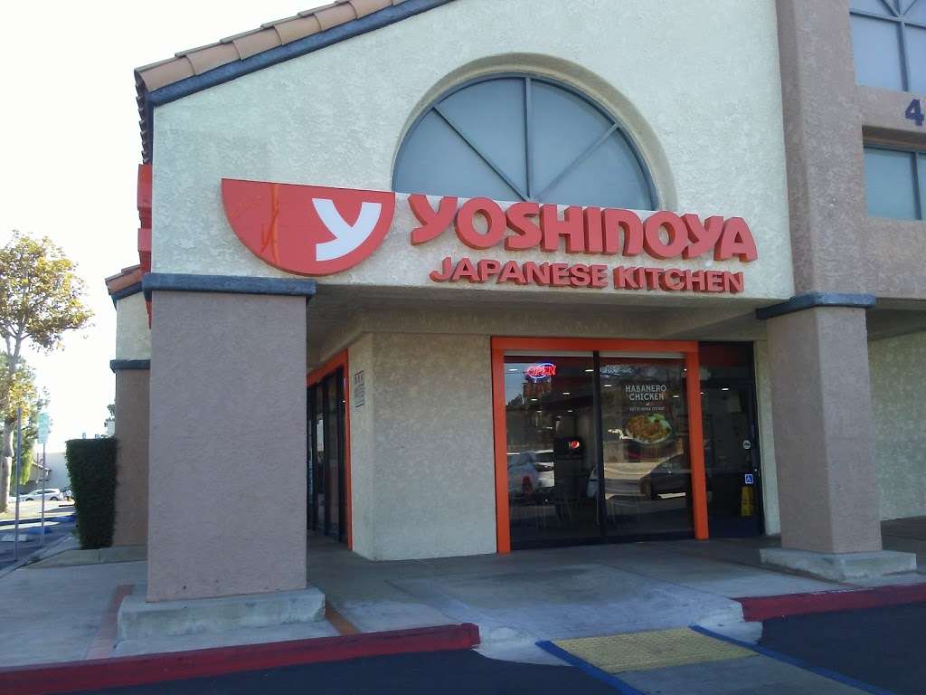 Yoshinoya Corona | 401 S Lincoln Ave #C, Corona, CA 92882 | Phone: (951) 549-9294