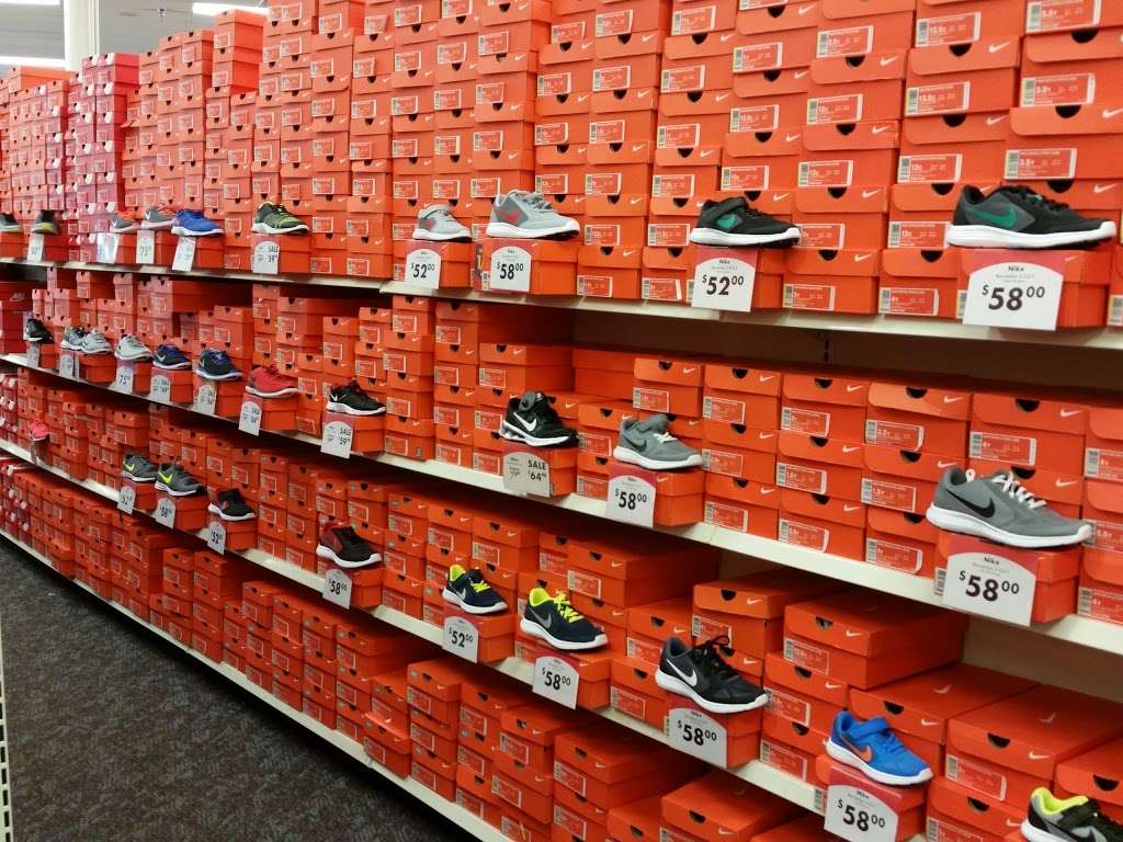 Shoe Carnival | 3545 IN-38 E, Lafayette, IN 47905, USA | Phone: (765) 449-0139