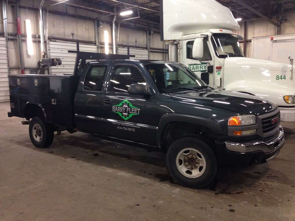 Truck Fleet Services LLC | 400 W Marquette Ave, Oak Creek, WI 53154, USA | Phone: (414) 764-6619