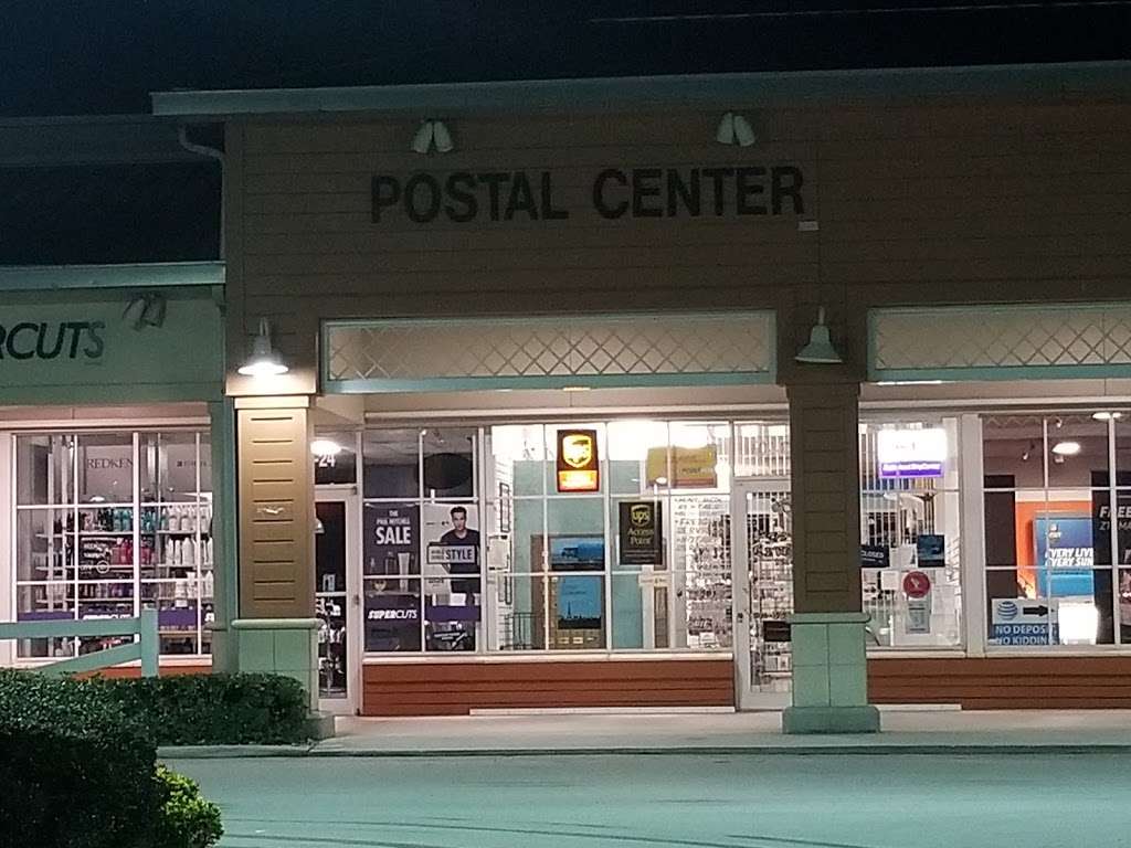 Postal Center | 7040 Seminole Pratt Whitney Rd Suite 25, Loxahatchee, FL 33470 | Phone: (561) 333-6536