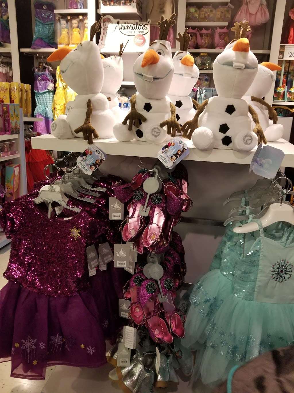 Disney Store | 29300 Hempstead Rd, Cypress, TX 77433, USA | Phone: (281) 758-2668