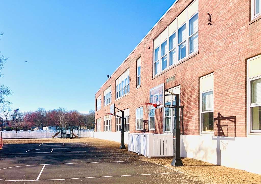 The Village School | 100 W Prospect St, Waldwick, NJ 07463, USA | Phone: (201) 445-6160