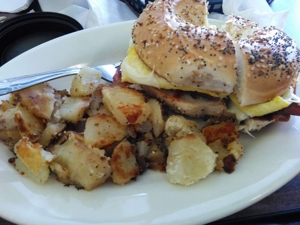 Township Bagel Cafe | 288 Egg Harbor Rd, Sewell, NJ 08080, USA | Phone: (856) 589-6396